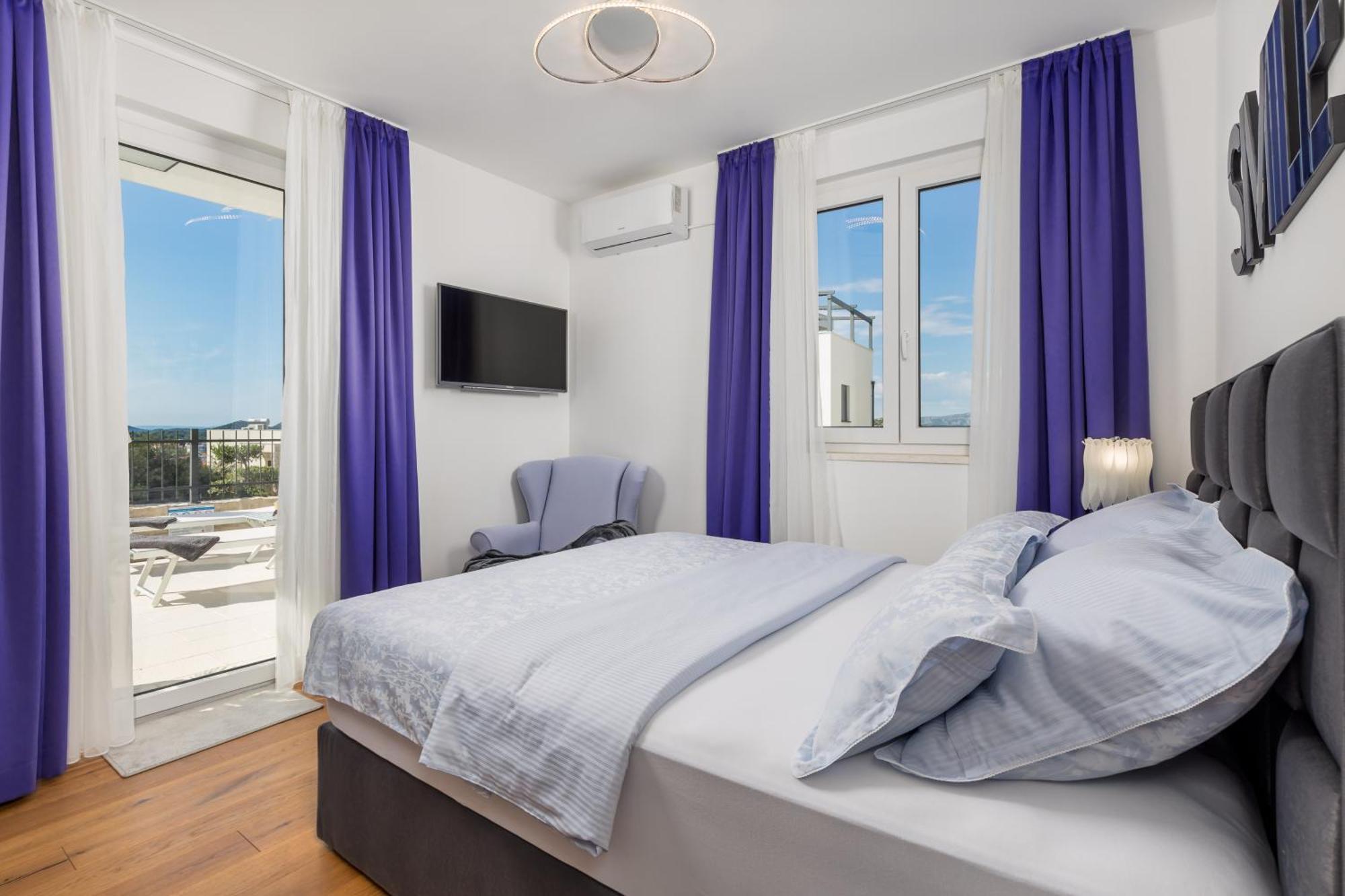 Luxury Apartment Hyperion With Private Pool And Garden Murter Exterior foto
