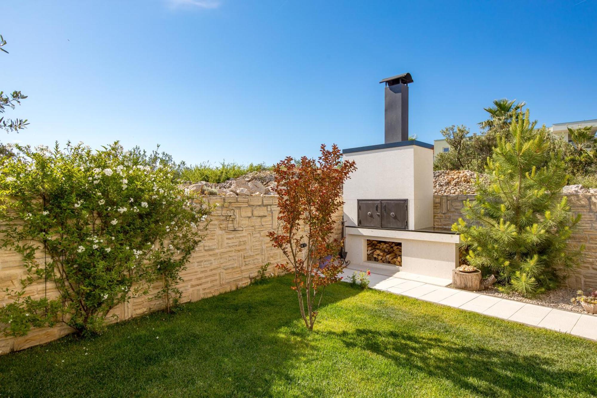Luxury Apartment Hyperion With Private Pool And Garden Murter Exterior foto